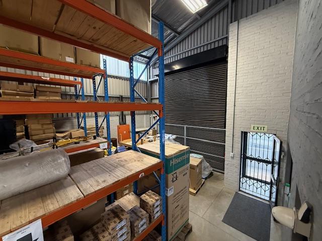 To Let Commercial Property for Rent in Sidwell Eastern Cape